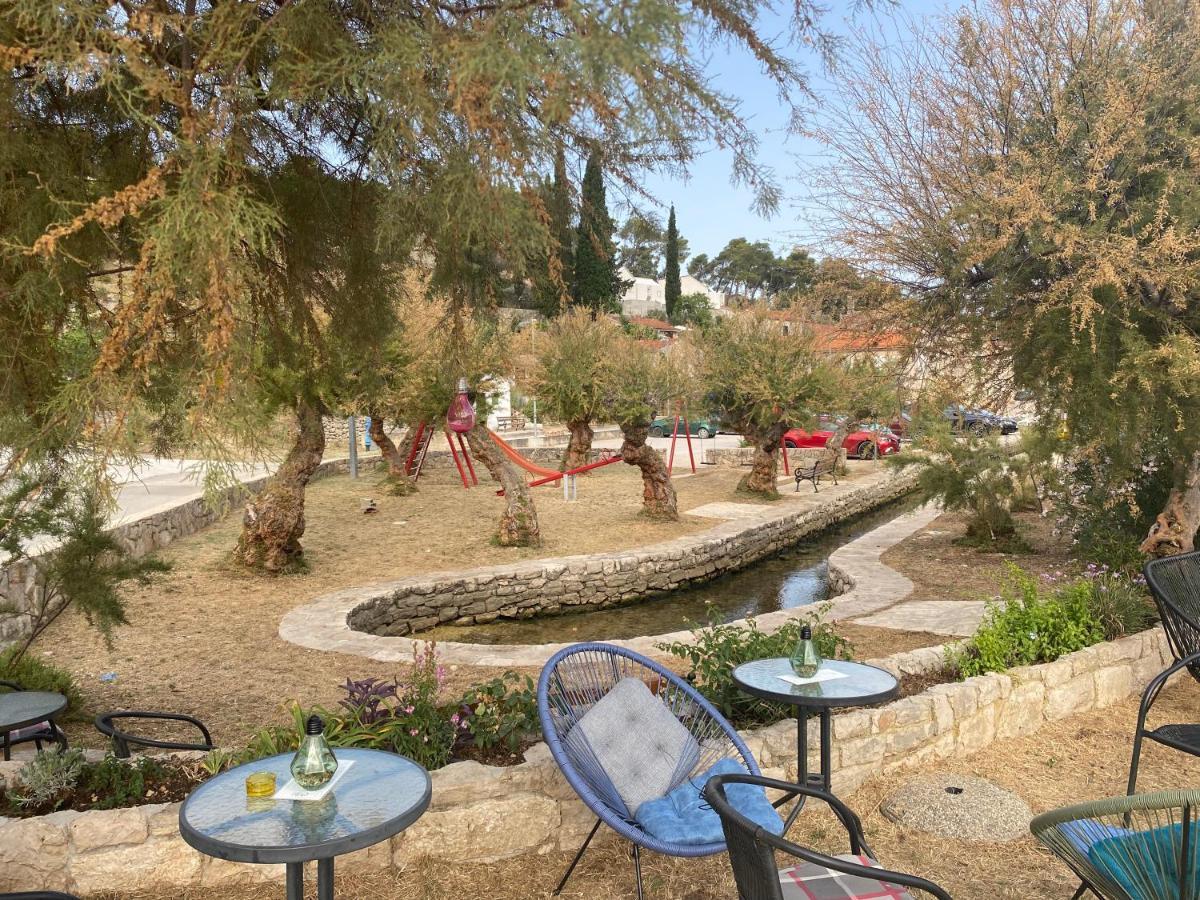 Apartman Silna Your New Home With Terrace And Garden Bobovisca Екстериор снимка