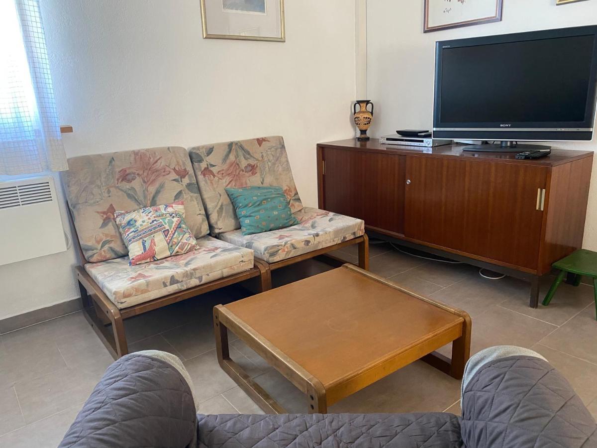 Apartman Silna Your New Home With Terrace And Garden Bobovisca Екстериор снимка