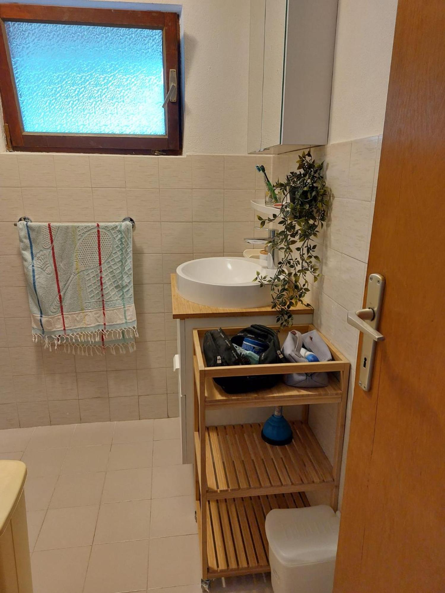 Apartman Silna Your New Home With Terrace And Garden Bobovisca Екстериор снимка